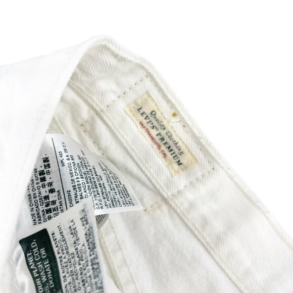 Levi's Premium 501 Original Fit High Rise Shorts Cut Offs White Size 30 - Picture 8 of 9